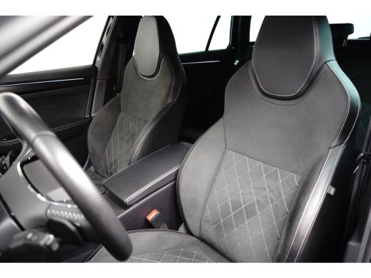 Skoda Superb Combi 1.4 TSI 218PK DSG-6 Sportline iV | CAMERA | FULL LED | STUUR + STOELVERW. | 18 INCH | APP C... ActivLease financial lease
