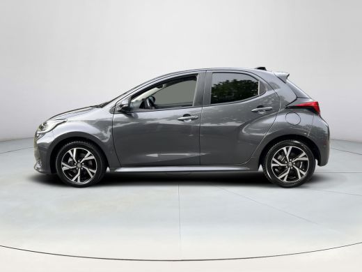 Toyota Yaris 1.5 Hybrid 115 Dynamic Comfort Pack ActivLease financial lease