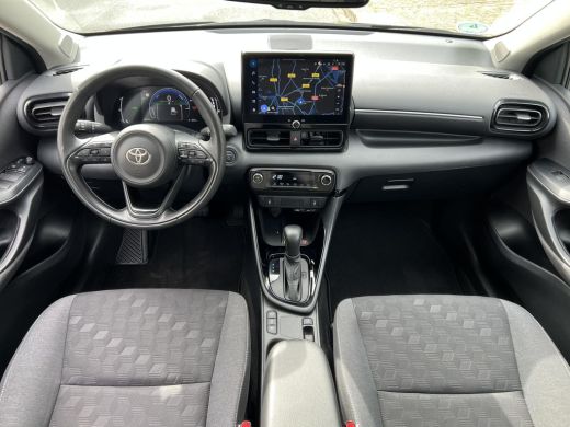 Toyota Yaris 1.5 Hybrid 115 Dynamic Comfort Pack ActivLease financial lease