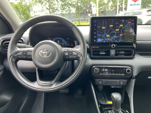 Toyota Yaris 1.5 Hybrid 115 Dynamic Comfort Pack ActivLease financial lease