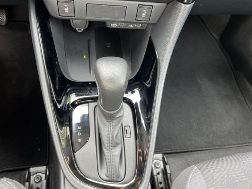 Toyota Yaris 1.5 Hybrid 115 Dynamic Comfort Pack ActivLease financial lease