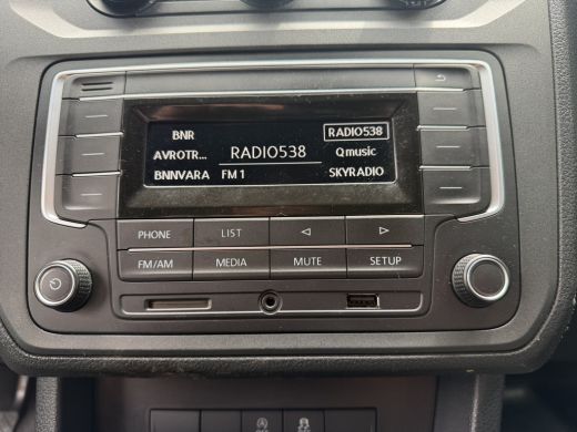 Volkswagen Caddy 2.0 TDI L1H1 Business (Trekhaak - Lichtmetalen velgen - Airco - Zijschuifdeur - Houten vloer - La... ActivLease financial lease