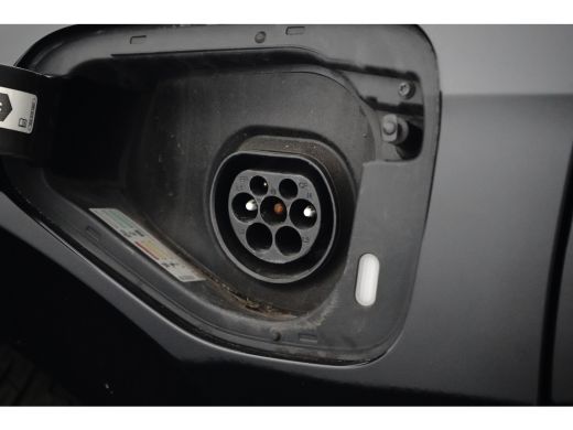 Volkswagen Golf 1.4 204PK eHybrid DSG-6 Style | NAVIGATIE | LED | ALCANTARA | APP CONNECT | CAMERA | 16 INCH ActivLease financial lease