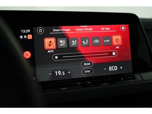Volkswagen Golf 1.4 204PK eHybrid DSG-6 Style | NAVIGATIE | LED | ALCANTARA | APP CONNECT | CAMERA | 16 INCH ActivLease financial lease