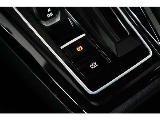Volkswagen Golf 1.4 204PK eHybrid DSG-6 Style | NAVIGATIE | LED | ALCANTARA | APP CONNECT | CAMERA | 16 INCH ActivLease financial lease