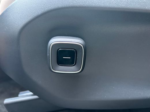 Volvo  EX90 Twin Motor Ultra 7p. 106 kWh | 7 zitplaatsen (derde zitrij) | Bowers & Wilkins audiosysteem | Ext... ActivLease financial lease