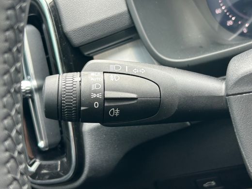 Volvo  XC40 2.0 B4 Plus Dark | Pano | 360 camera | Nubuck bekleding | 20" velg | Pixel-LED | Harman/Kardon | ... ActivLease financial lease