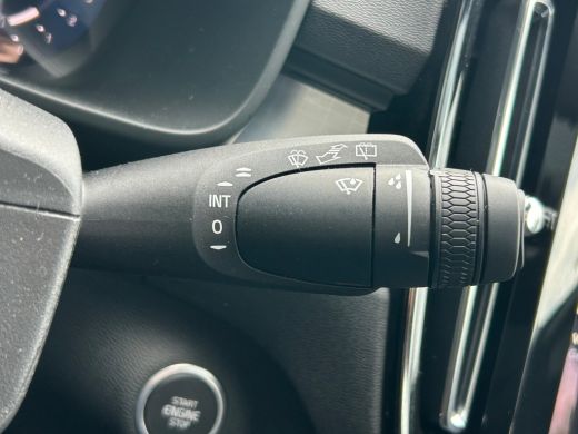 Volvo  XC40 2.0 B4 Plus Dark | Pano | 360 camera | Nubuck bekleding | 20" velg | Pixel-LED | Harman/Kardon | ... ActivLease financial lease