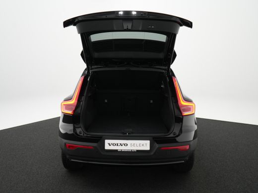 Volvo  XC40 T4 Recharge Plus Dark | Harman/Kardon | Elek Stoel | Keyless | Trekhaak | Stoel- & Stuurverwarmin... ActivLease financial lease