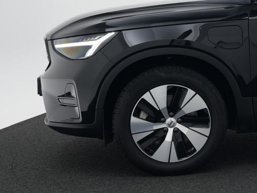 Volvo  XC40 T4 Recharge Plus Dark | Harman/Kardon | Elek Stoel | Keyless | Trekhaak | Stoel- & Stuurverwarmin... ActivLease financial lease