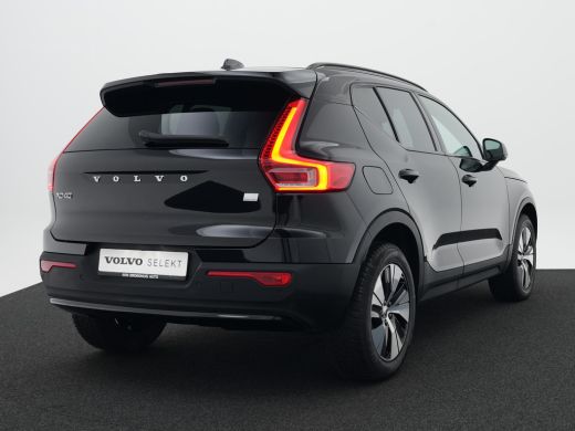 Volvo  XC40 T4 Recharge Plus Dark | Harman/Kardon | Elek Stoel | Keyless | Trekhaak | Stoel- & Stuurverwarmin... ActivLease financial lease