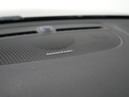 Volvo  XC40 T4 Recharge Plus Dark | Harman/Kardon | Elek Stoel | Keyless | Trekhaak | Stoel- & Stuurverwarmin... ActivLease financial lease