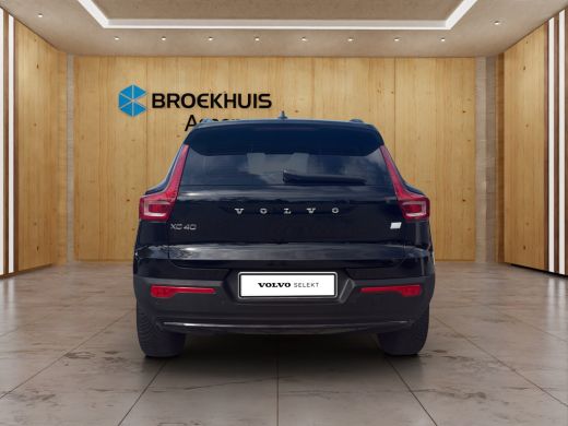 Volvo  XC40 Ultimate T4 | Stoelverwarming | Keyless start \ entry | Camera | Lederen bekleding | Elektrische ... ActivLease financial lease