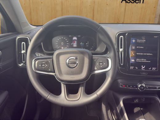 Volvo  XC40 Ultimate T4 | Stoelverwarming | Keyless start \ entry | Camera | Lederen bekleding | Elektrische ... ActivLease financial lease