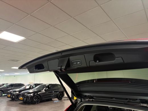 Volvo  XC60 T6 AWD Recharge Plus Dark | Harman Kardon | All Season banden | Adaptieve Cruise Control | Stoelv... ActivLease financial lease