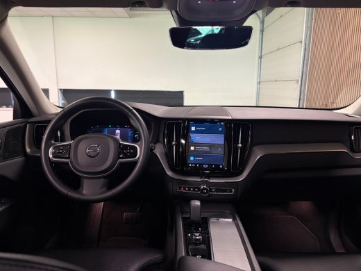 Volvo  XC60 T6 AWD Recharge Plus Dark | Harman Kardon | All Season banden | Adaptieve Cruise Control | Stoelv... ActivLease financial lease