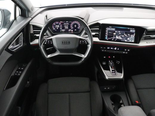 Audi Q4 e-tron 35 Launch edition Advanced 55 kWh | SOH 91% | Carplay | Stoelverwarming| Matrix LED | DAB | Cruis... ActivLease financial lease