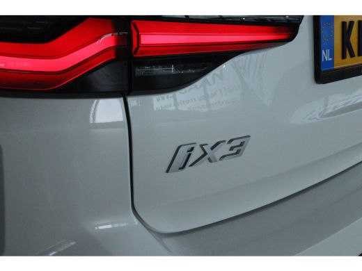 BMW iX3 Executive 80 kWh M-Sport "OP AFSPRAAK" | Adapt. Cruise | Schuifdak | Camera | Memory | Navi | Car... ActivLease financial lease