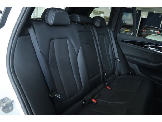 BMW iX3 Executive 80 kWh M-Sport "OP AFSPRAAK" | Adapt. Cruise | Schuifdak | Camera | Memory | Navi | Car... ActivLease financial lease
