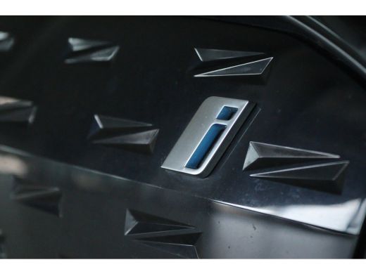 BMW iX3 Executive 80 kWh M-Sport "OP AFSPRAAK" | Adapt. Cruise | Schuifdak | Camera | Memory | Navi | Car... ActivLease financial lease