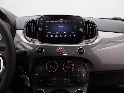 Fiat 500 1.0 Hybrid Club Cruise Control | Climate Control | Apple Carplay/Android Auto | Parkeersenoren ActivLease financial lease