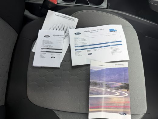Ford E-Transit Limited 44 kWh Direct rijden/CarPlay/Sortimo inbouw/stoelverwarming ActivLease financial lease