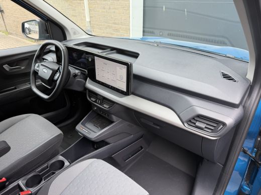 Ford E-Transit Limited 44 kWh Direct rijden/CarPlay/Sortimo inbouw/stoelverwarming ActivLease financial lease