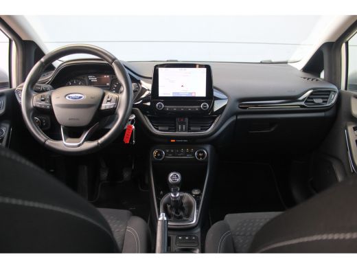 Ford Fiesta 1.0 Titanium | Climate & Cruise C. | Trekhaak | Navigatie | Park Assist | 16" LMV | Climate & Cru... ActivLease financial lease