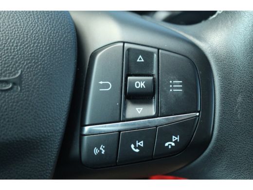 Ford Fiesta 1.0 Titanium | Climate & Cruise C. | Trekhaak | Navigatie | Park Assist | 16" LMV | Climate & Cru... ActivLease financial lease