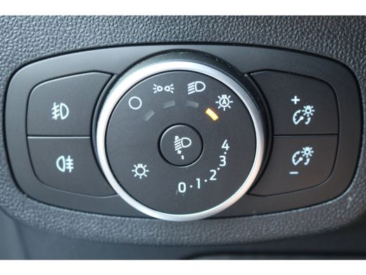 Ford Fiesta 1.0 Titanium | Climate & Cruise C. | Trekhaak | Navigatie | Park Assist | 16" LMV | Climate & Cru... ActivLease financial lease