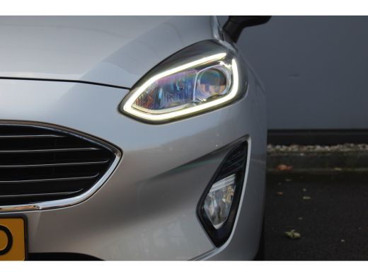 Ford Fiesta 1.0 Titanium | Climate & Cruise C. | Trekhaak | Navigatie | Park Assist | 16" LMV | Climate & Cru... ActivLease financial lease