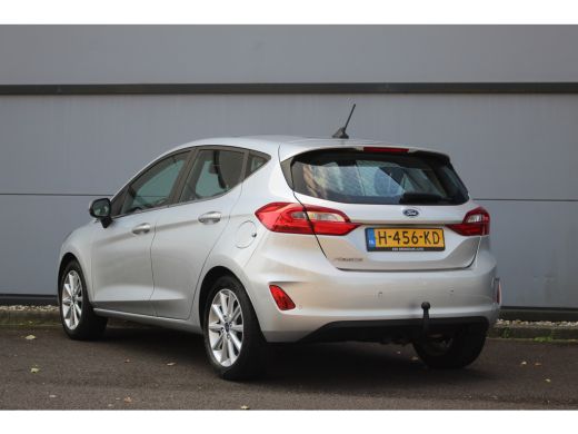 Ford Fiesta 1.0 Titanium | Climate & Cruise C. | Trekhaak | Navigatie | Park Assist | 16" LMV | Climate & Cru... ActivLease financial lease