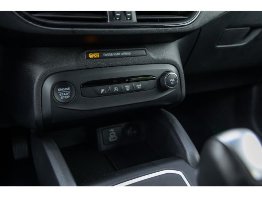Ford Focus 1.0 EcoBoost Hybrid ST Line | Automaat | Nieuw model | Adaptieve cruise | Full LED | Winter-pack ... ActivLease financial lease