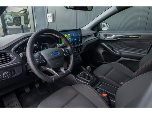 Ford Focus 1.0 EcoBoost Hybrid ST | Nieuw model | Full LED | Winter-pack | Privacy-glass | Apple carplay / A... ActivLease financial lease