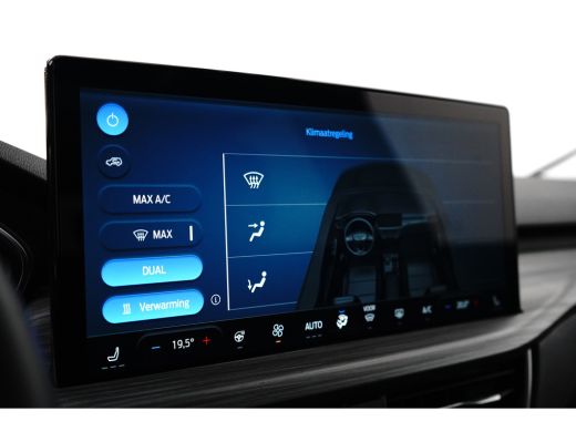 Ford Kuga 2.5 PHEV 243pk Active | Elekt. Trekhaak | Pano | LED Matrix | Technology Pack | All season | ActivLease financial lease