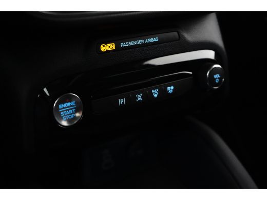 Ford Kuga 2.5 PHEV 243pk Active | Elekt. Trekhaak | Pano | LED Matrix | Technology Pack | All season | ActivLease financial lease