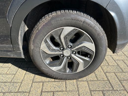 Hyundai Kona 1.6 GDI HEV Fashion | NL-AUTO! | CAMERA | ADAPTIVE CRUISE | TREKHAAK | DODE HOEK | ALL SEASON | D... ActivLease financial lease