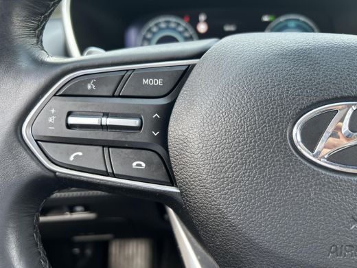 Hyundai Santa Fe 1.6 T-GDI PHEV Premium Sky Trekhaak | 360&deg; Camera | Stoelverwarming/Koeling | Memory seats | Elek... ActivLease financial lease