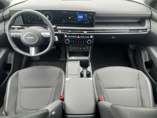 Hyundai Tucson 1.6 T-GDI PHEV Pure Edition | Uit voorraad leverbaar! | Stoel en stuur verwarming | Navigatie| Zw... ActivLease financial lease
