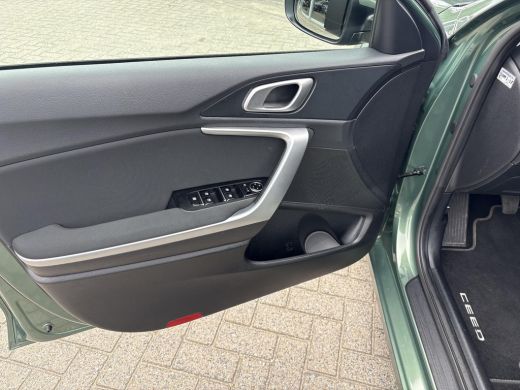 Kia Ceed Sportswagon 1.5 T-GDi DynamicLine | 140Pk | 1210kg Trekgewicht | BTW auto ActivLease financial lease