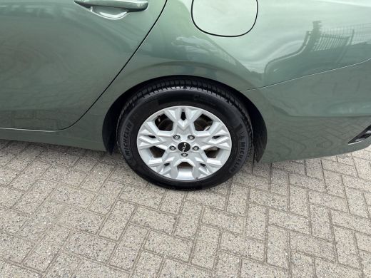 Kia Ceed Sportswagon 1.5 T-GDi DynamicLine | 140Pk | 1210kg Trekgewicht | BTW auto ActivLease financial lease
