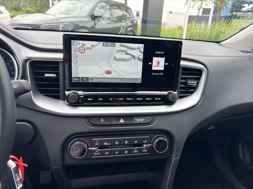 Kia Ceed Sportswagon 1.5 T-GDi DynamicLine | 140Pk | 1210kg Trekgewicht | BTW auto ActivLease financial lease