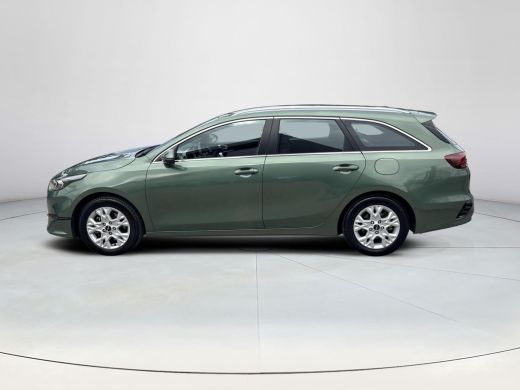 Kia Ceed Sportswagon 1.5 T-GDi DynamicLine | 140Pk | 1210kg Trekgewicht | BTW auto ActivLease financial lease