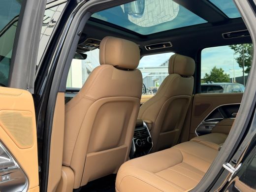 Land Rover Range Rover P460e HSE | Vierwielsturing | Shadow Pack | Pano | Head-up | Softclose | 4-Zone climate ActivLease financial lease