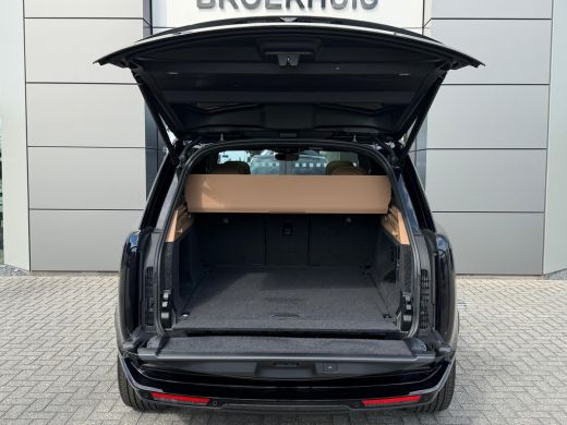 Land Rover Range Rover P460e HSE | Vierwielsturing | Shadow Pack | Pano | Head-up | Softclose | 4-Zone climate ActivLease financial lease