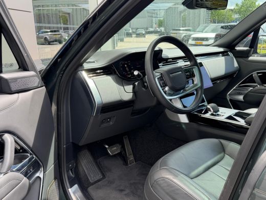 Land Rover Range Rover P550e Autobiography | Vierwielsturing | Shadow Pack | El.trekhaak | Softclose | Lederen hemel | H... ActivLease financial lease