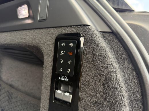 Land Rover Range Rover P550e Autobiography | Vierwielsturing | Shadow Pack | El.trekhaak | Softclose | Lederen hemel | H... ActivLease financial lease