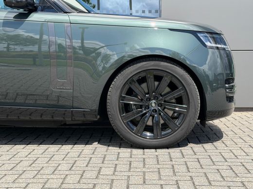 Land Rover Range Rover P550e Autobiography | Vierwielsturing | Shadow Pack | El.trekhaak | Softclose | Lederen hemel | H... ActivLease financial lease