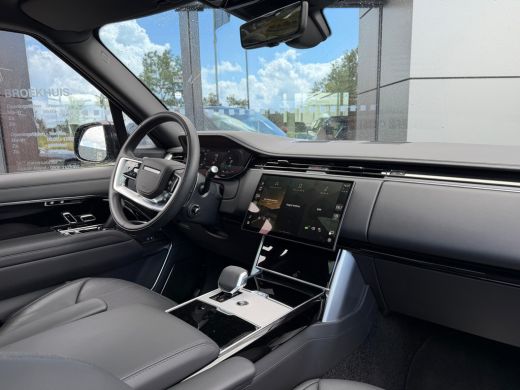 Land Rover Range Rover P550e Autobiography | Vierwielsturing | Shadow Pack | El.trekhaak | Softclose | Lederen hemel | H... ActivLease financial lease