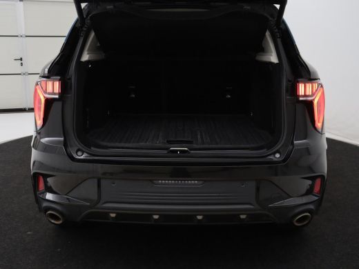 Lynk & Co 01 1.5 Plug In | SOH 91,6% | Panoramadak | Infinity by Harman | 360 Camera | Adaptive cruise | Stoel... ActivLease financial lease